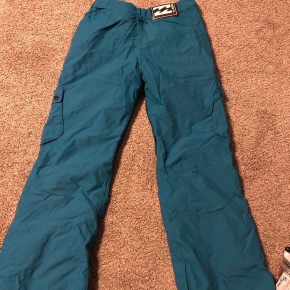 billabong Women’s snowboarding pants - Picture 2 of 7